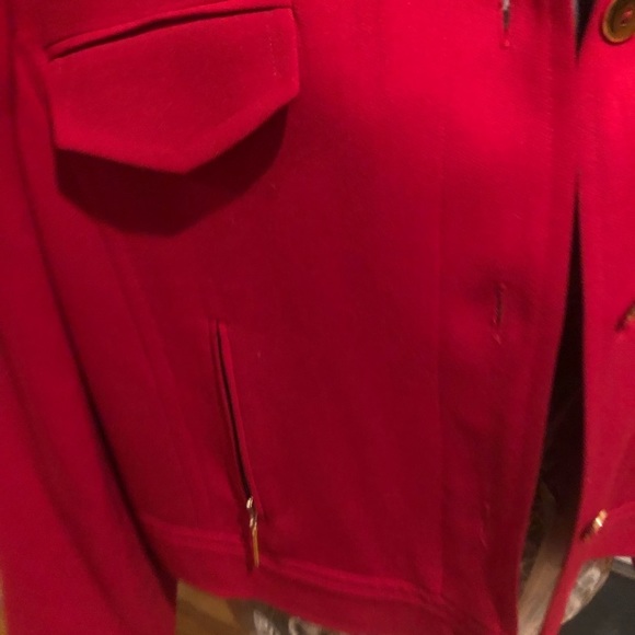 Ellen Tracy  size 14 vintage red jacket gold buttons and banded hem - Picture 7 of 11